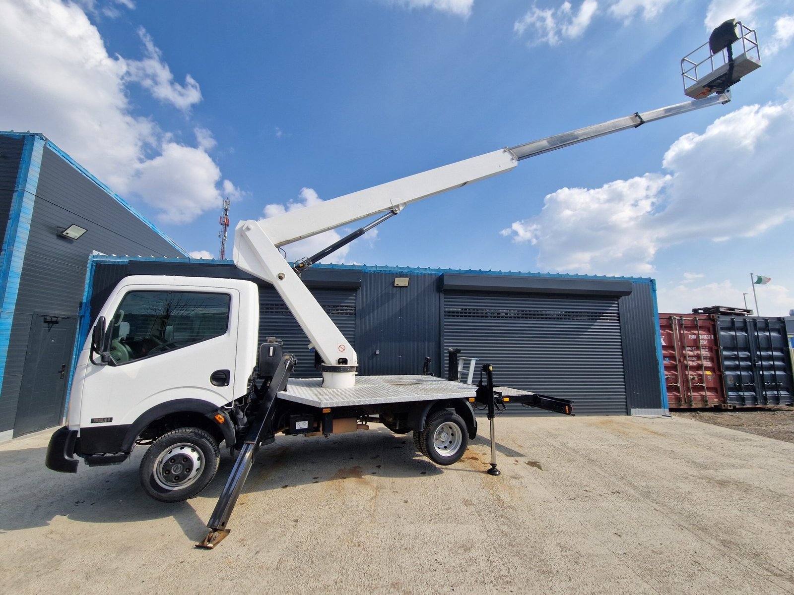 Arbeitsbühne 18 Meter *Neu Überprüft* auf LKW unter 3,5t *Netto 26.900* – Bild 3