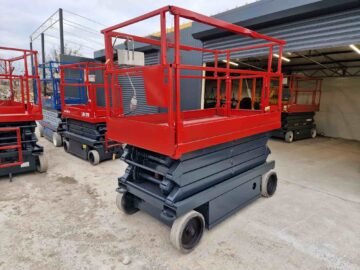 *Neue Batterien* Skyjack SIII 4626, Scherenbühne 10 Meter *Netto 9.150*