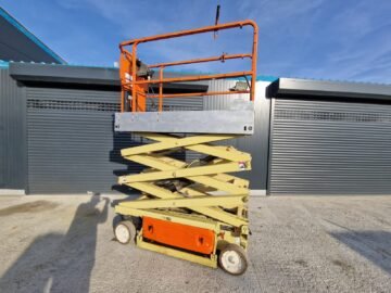 Scherenbühne JLG 1930es * 7,7 Meter * Netto 5.990 *