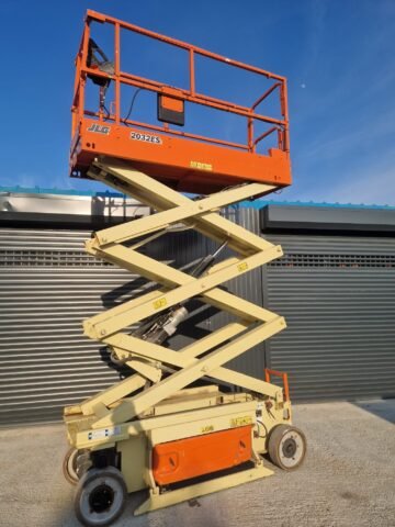 JLG 2032, Scherenbühne, 8,1 Meter * NETTO 6.940€ *